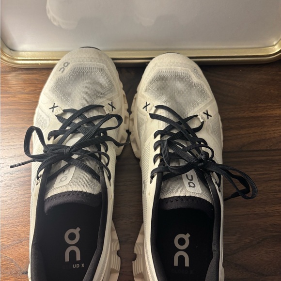 On Running Cream and Black Sneakers - Picture 2 of 7